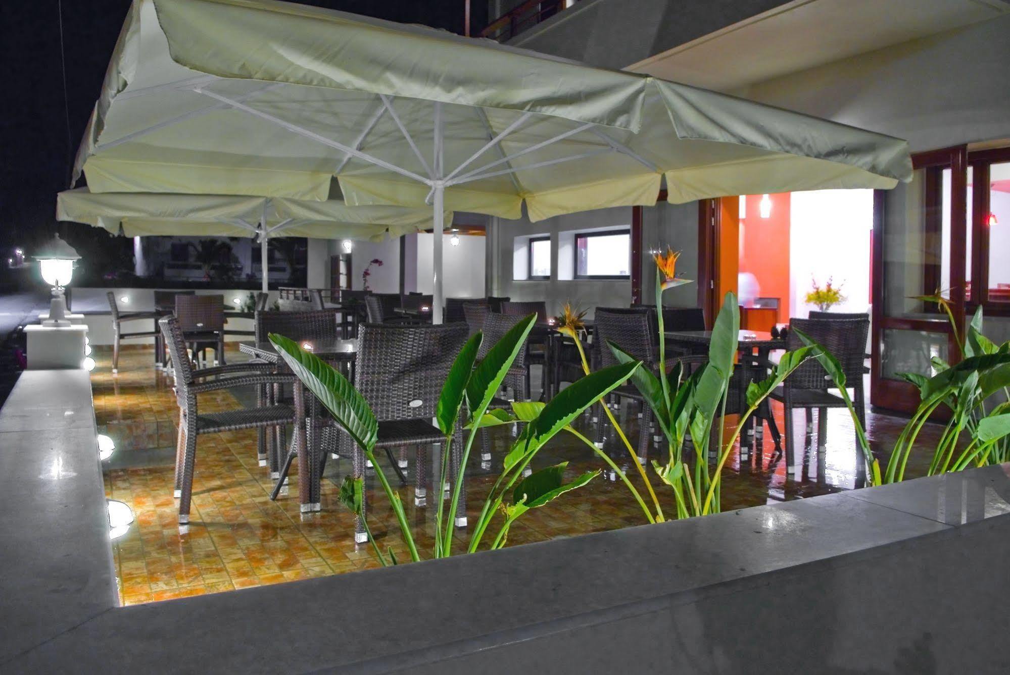 Syia Hotel Суйя Экстерьер фото